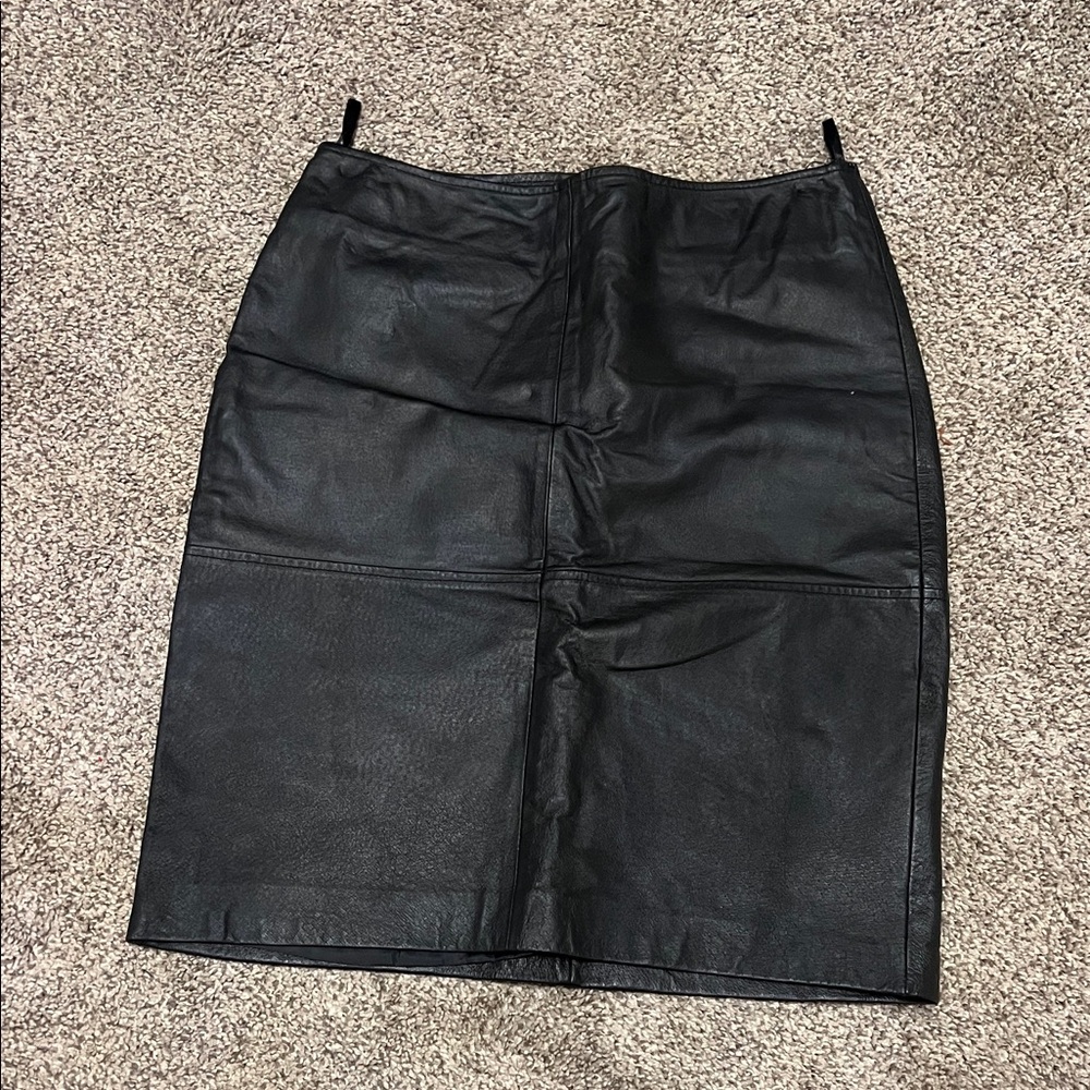 Newport News Black Leather Pencil Skirt